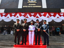 Komandan Lanal Bandung Hadiri Rapat Paripurna Pengucapan Sumpah/Janji Anggota DPRD Kota Bandung Masa Jabatan Tahun 2024-2029