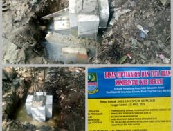 Proyek Pemagaran Di SDN PHJ 01 Muara Gembong Diduga Di Kerjakan Asal Jadi