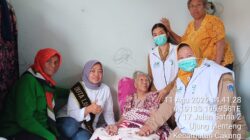 Tim Medis Pasukan Putih Puskesmas Ujung Menteng Lakukan Kunjungan Lansia
