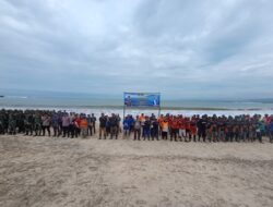 Pantai Santolo Garut Menjadi Sasaran Berikutnya Bersih Pantai (Jabar Raksa Sagara) TNI AL Bandung Bersama DKP Provinsi Jawa Barat