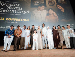 Film Kupeluk Kamu Selamanya Memotret Cerita Perjuangan Ibu Untuk Berdamai dengan Kehidupan, Cinta Tanpa Syarat hingga Titik Akhir